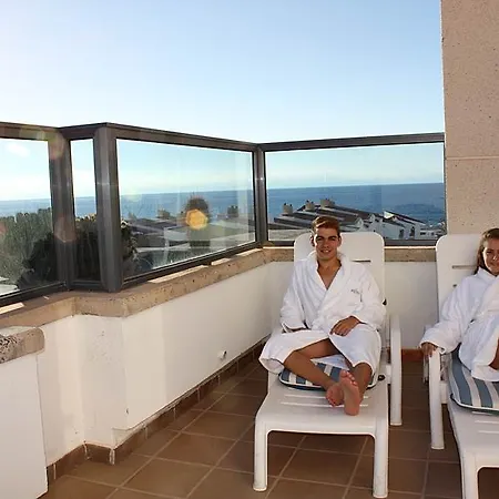 Puerto De Nieves מלון 4*