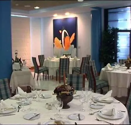 Puerto De Nieves 4* אגאטה
