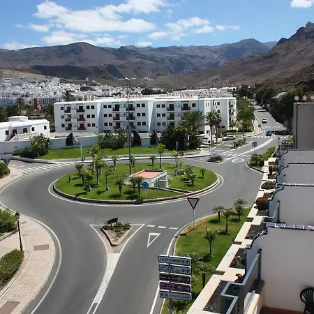 Puerto De Nieves 4* אגאטה