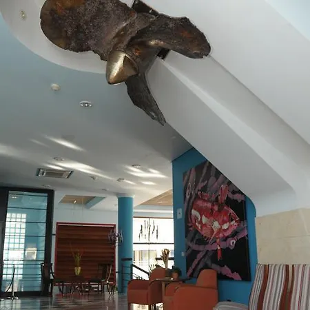 Puerto De Nieves Hotell 4*