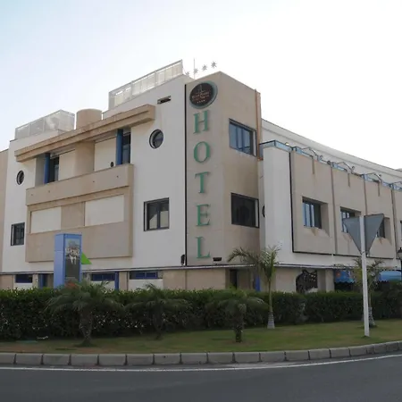 Puerto De Nieves Hotell 4*